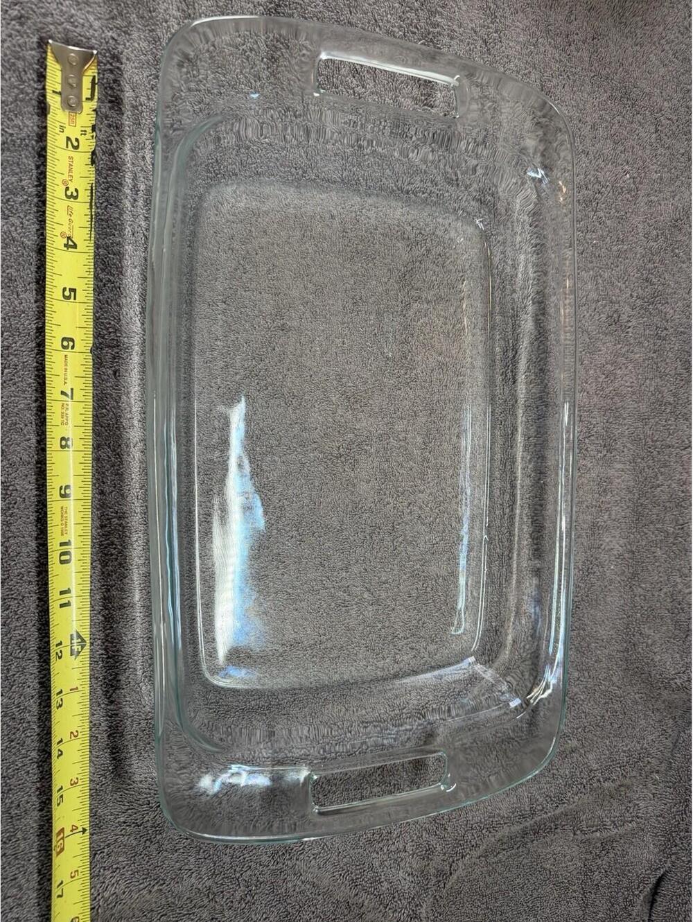 Pyrex Clear Glass 13 X 9 Baking Dish Aqua Tint With Handles ￼
